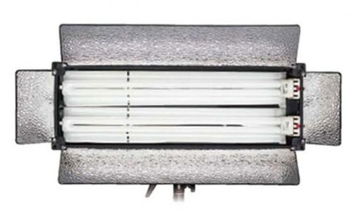 2 Bank Fluorescent Studio Light for Hire